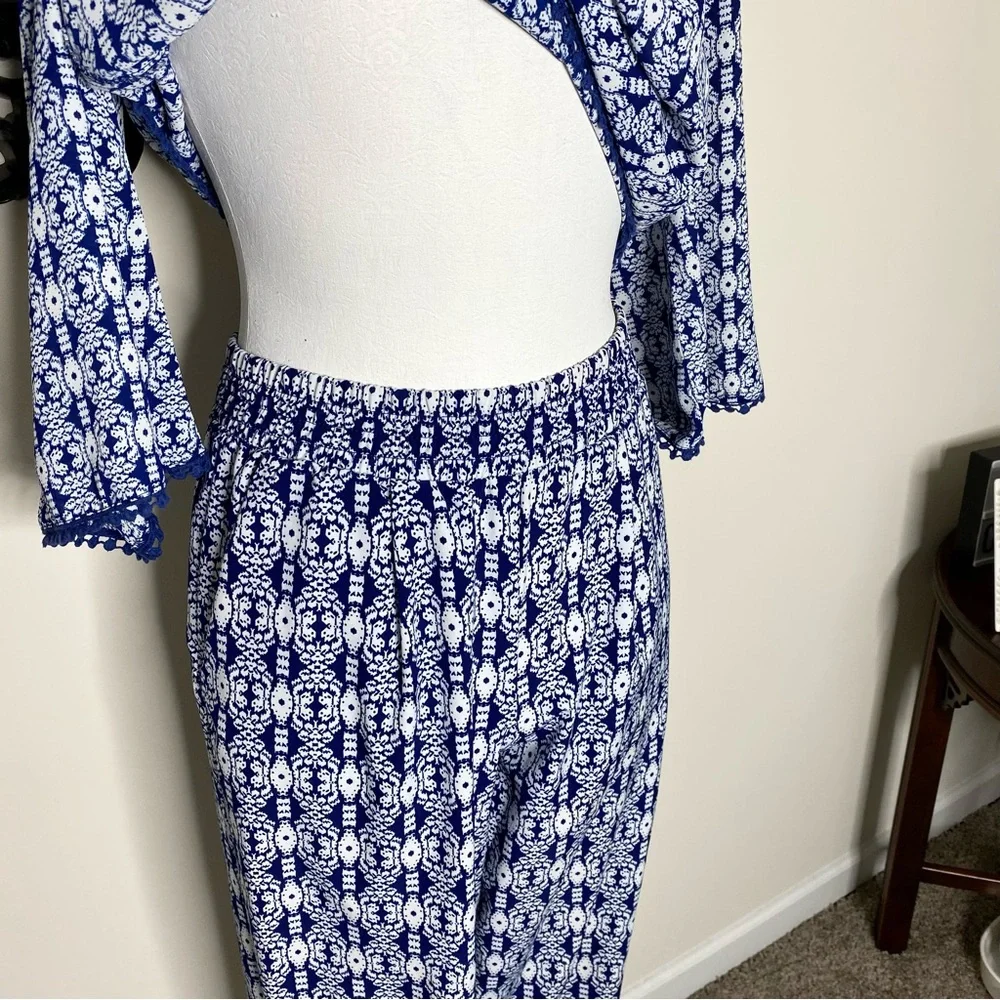 Xhilaration Dark Blue and White Print Top and Matching Pants Set